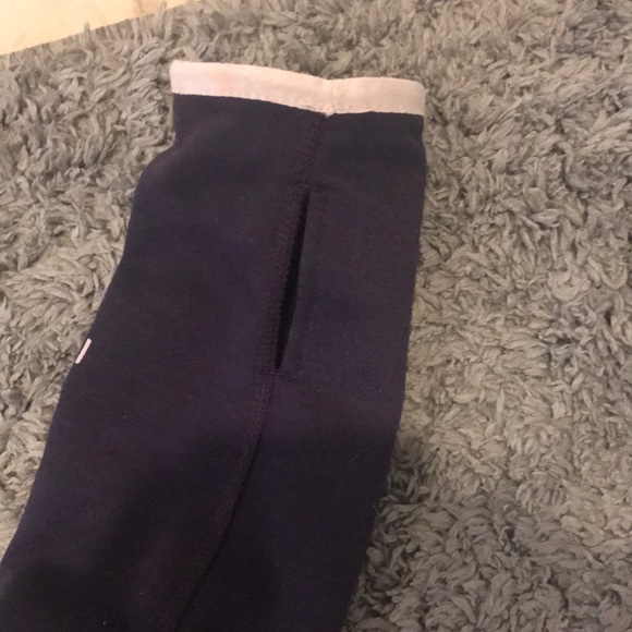 Nike Pullover - Picture 5 of 5